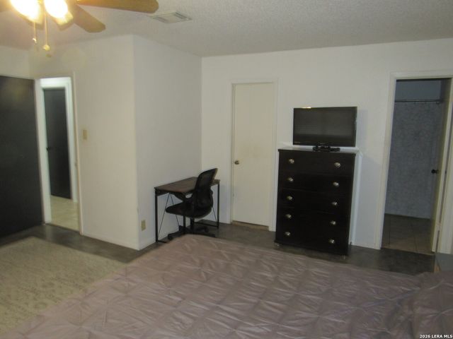 1918 Ghost Dancers, San Antonio, TX 78245