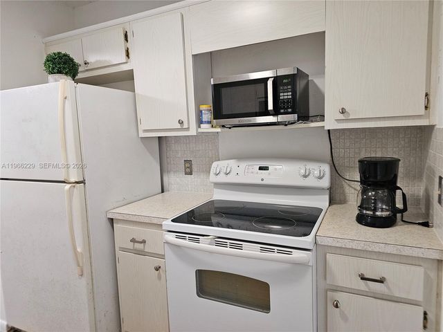 2491 SW 82nd Ave 209, Davie, FL 33324