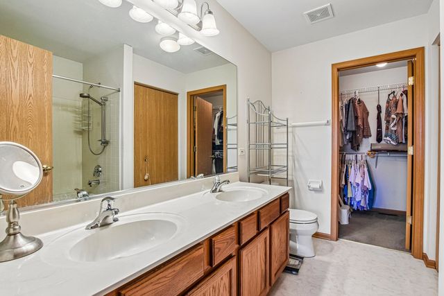 2359 Foxmoor Lane 2359, Aurora, IL 60502