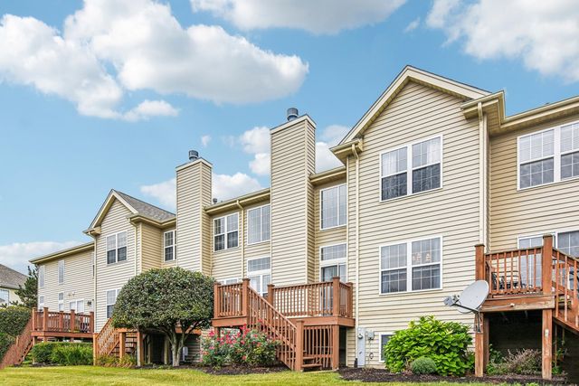 2359 Foxmoor Lane 2359, Aurora, IL 60502