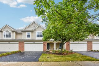 2359 Foxmoor Lane 2359, Aurora, IL 60502