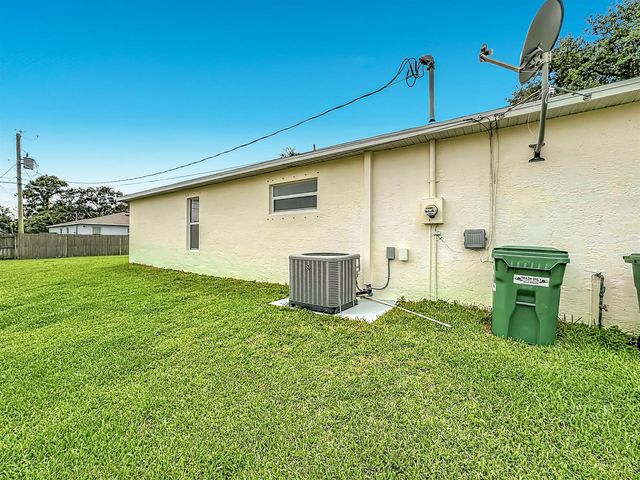 1344 SW Parma Avenue, Port St. Lucie, FL 34953