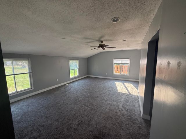 205 Reed Hill, Berea, KY 40403