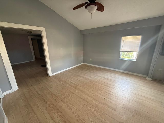 205 Reed Hill, Berea, KY 40403