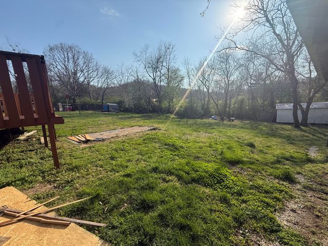 205 Reed Hill, Berea, KY 40403