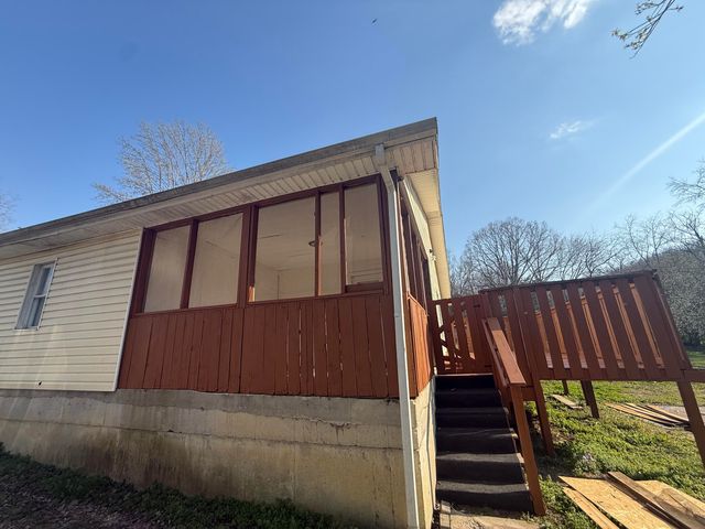 205 Reed Hill, Berea, KY 40403