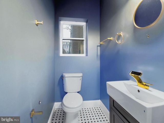 2321 MCCULLOH ST, Baltimore, MD 21217