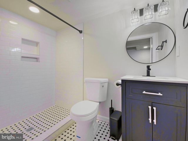 2321 MCCULLOH ST, Baltimore, MD 21217