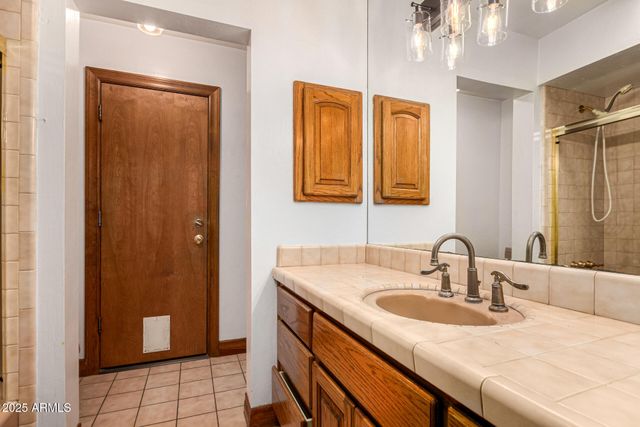 8606 S DORSEY Lane, Tempe, AZ 85284