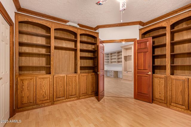 8606 S DORSEY Lane, Tempe, AZ 85284