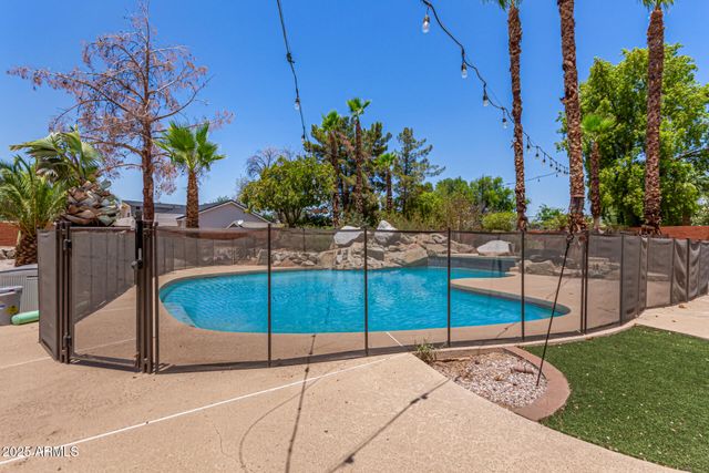 8606 S DORSEY Lane, Tempe, AZ 85284