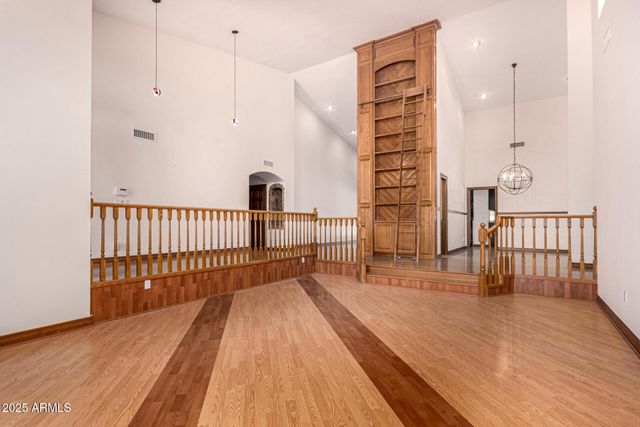 8606 S DORSEY Lane, Tempe, AZ 85284