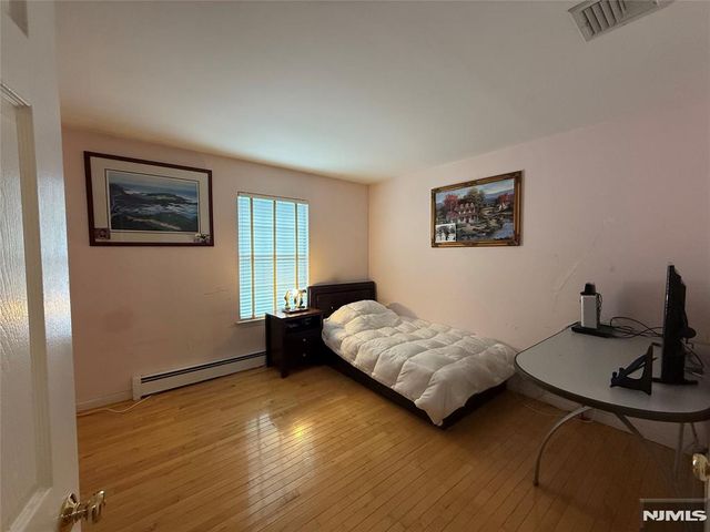 101 Phelps Avenue, Englewood, NJ 07631