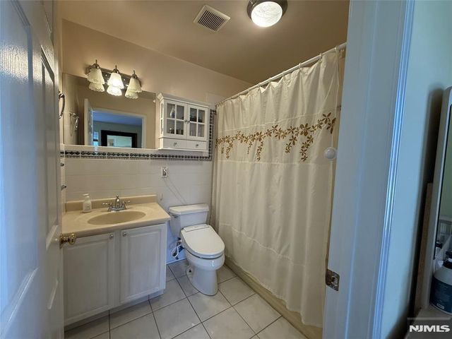 101 Phelps Avenue, Englewood, NJ 07631