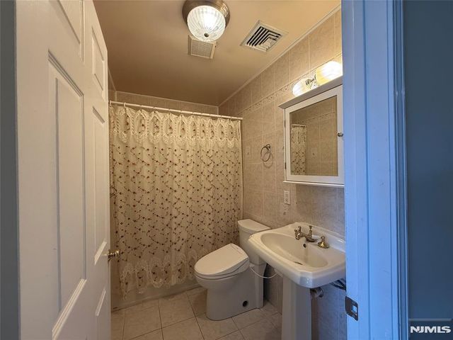 101 Phelps Avenue, Englewood, NJ 07631