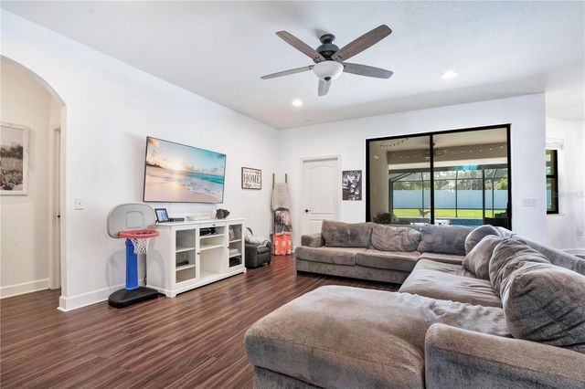 525 GANDHI DRIVE, Lakeland, FL 33813