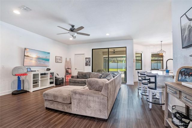 525 GANDHI DRIVE, Lakeland, FL 33813