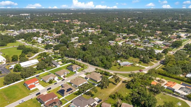 525 GANDHI DRIVE, Lakeland, FL 33813