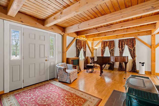 61 Russell Hill Road, Brookline, NH 03033