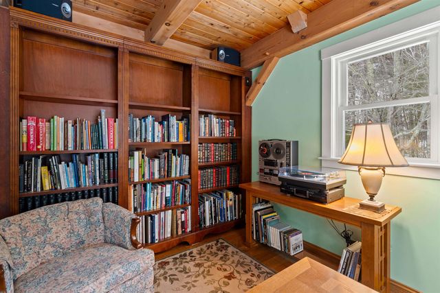 61 Russell Hill Road, Brookline, NH 03033