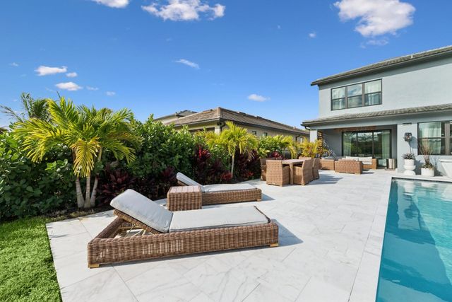 4482 Silverwood Lane, Fort Lauderdale, FL 33309