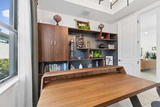 4482 Silverwood Lane, Fort Lauderdale, FL 33309