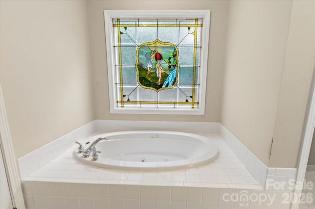 36 Sheffield Place, Brevard, NC 28712