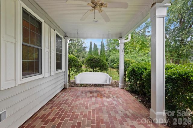 36 Sheffield Place, Brevard, NC 28712