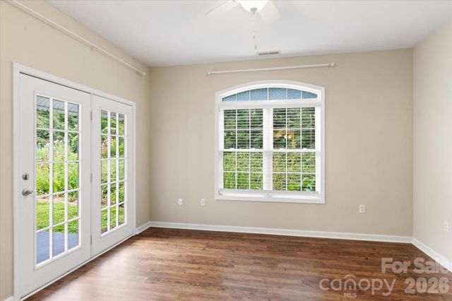 36 Sheffield Place, Brevard, NC 28712
