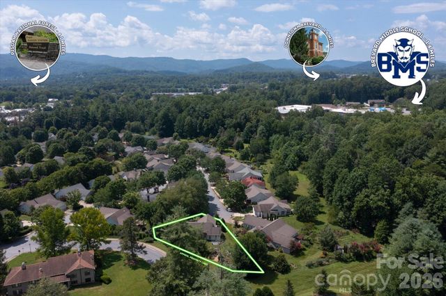 36 Sheffield Place, Brevard, NC 28712