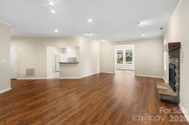36 Sheffield Place, Brevard, NC 28712