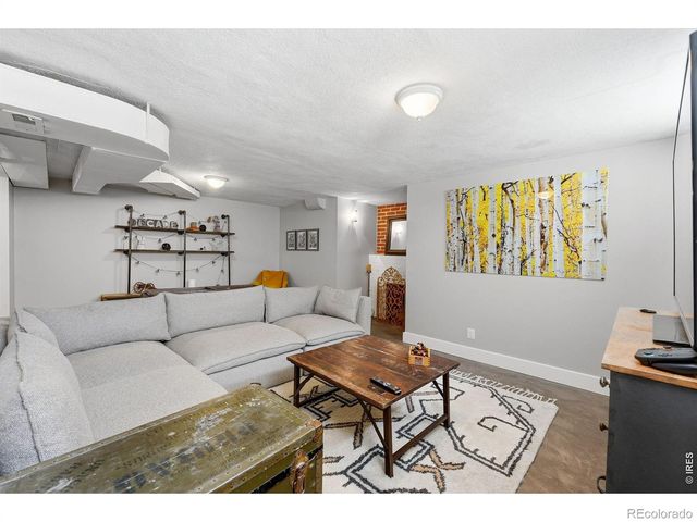 1533 Oneida Street, Denver, CO 80220