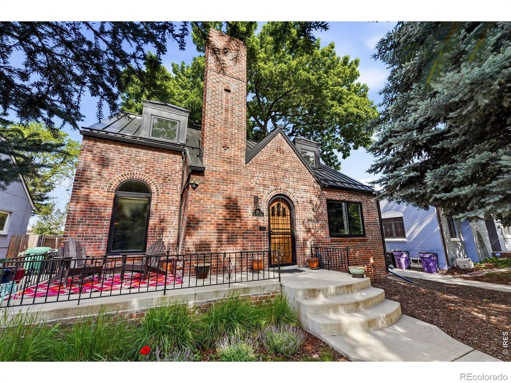 1533 Oneida Street, Denver, CO 80220