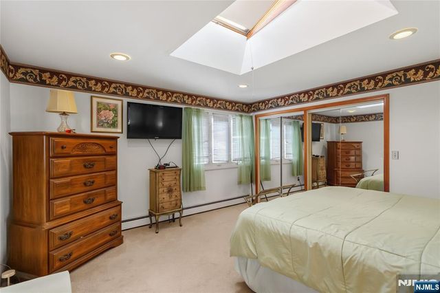 2 Martha Avenue, Elmwood Park, NJ 07407