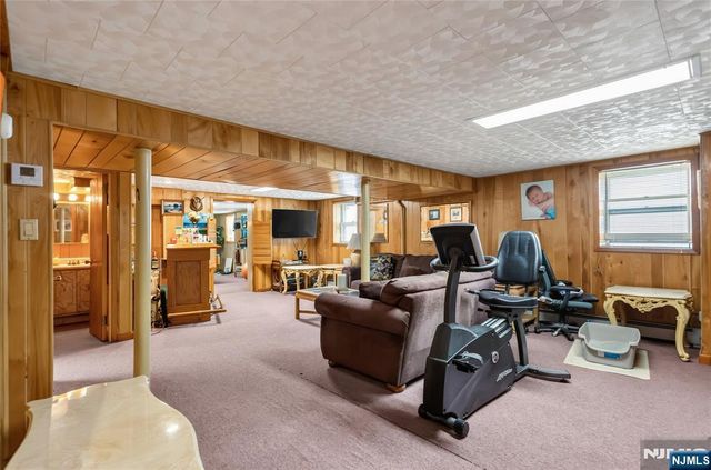2 Martha Avenue, Elmwood Park, NJ 07407