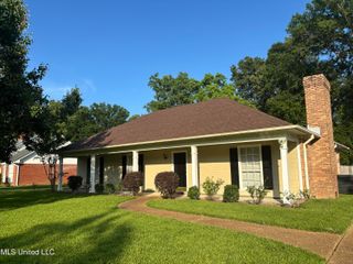 120 Glenwood Drive, Madison, MS 39110