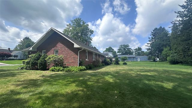 856 W 50TH Street, Erie, PA 16509