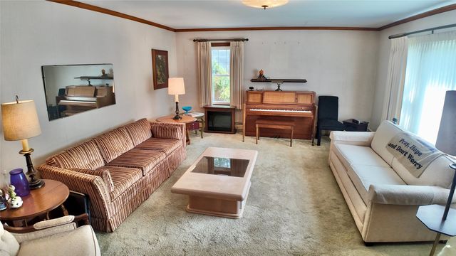 856 W 50TH Street, Erie, PA 16509