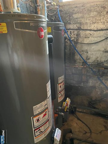 400 Woodcliff Avenue, North Bergen, NJ 07047