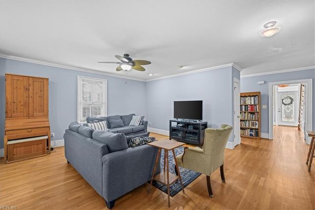 355 Grace ST, Smithfield, VA 23430