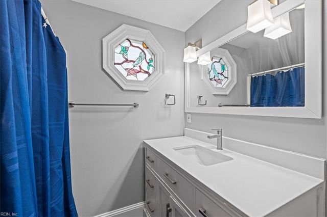 355 Grace ST, Smithfield, VA 23430