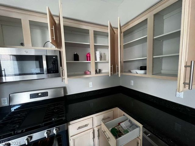 9901 Trailwood Drive 1069, Las Vegas, NV 89134
