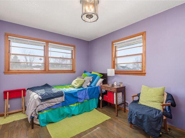 4604 Pleasant Street SE, Prior Lake, MN 55372