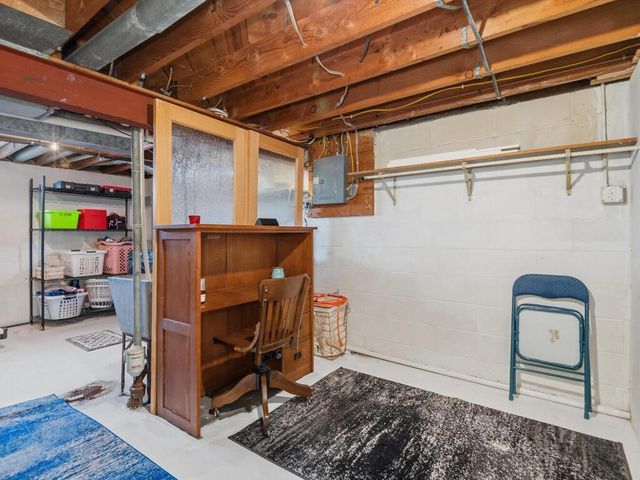 4604 Pleasant Street SE, Prior Lake, MN 55372