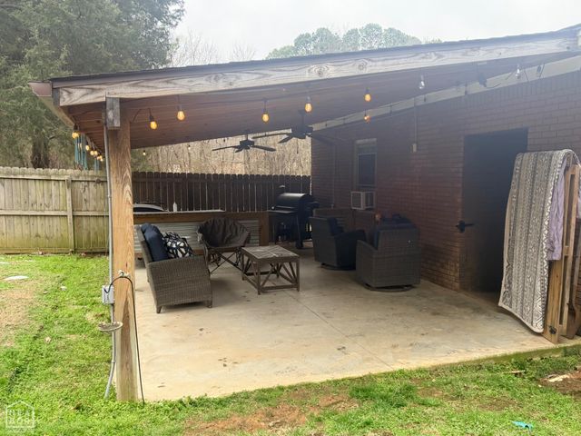 2204 Bridger Road, Jonesboro, AR 72405