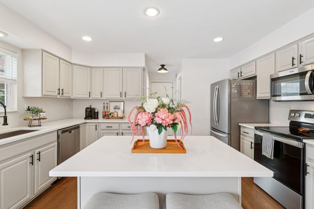 11058 Gatewood Court, Florence, KY 41042