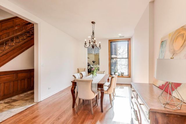 4553 S Ellis Avenue, Chicago, IL 60653
