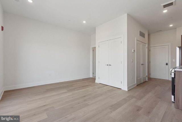 130 W GIRARD AVE #0B-709, Philadelphia, PA 19123