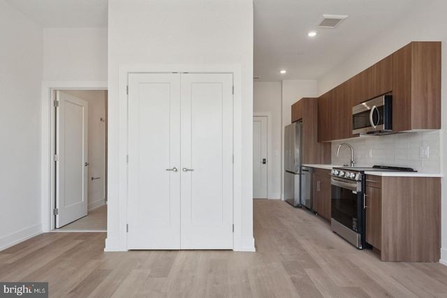 130 W GIRARD AVE #0B-709, Philadelphia, PA 19123