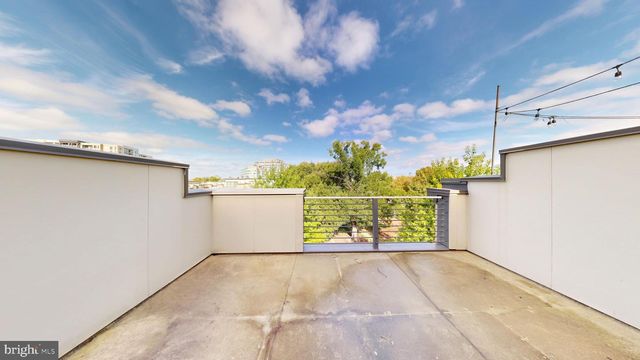 10366 JACOBSEN ST, Bethesda, MD 20817